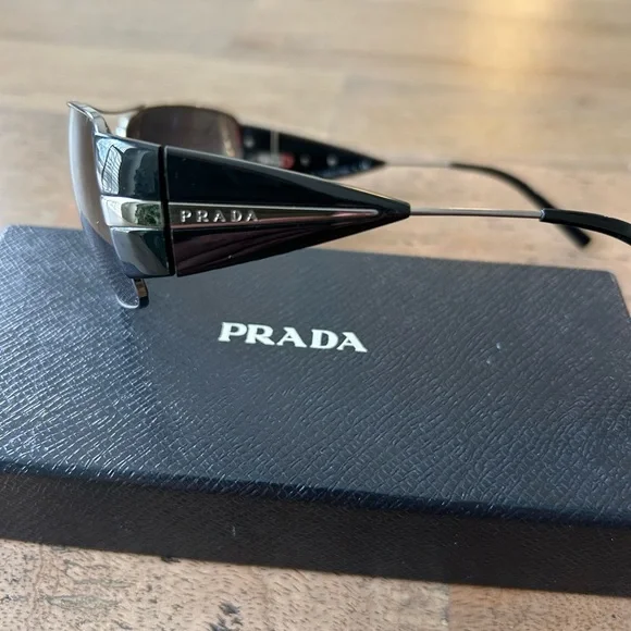 Prada Men’s Sunglasses - Picture 3 of 9